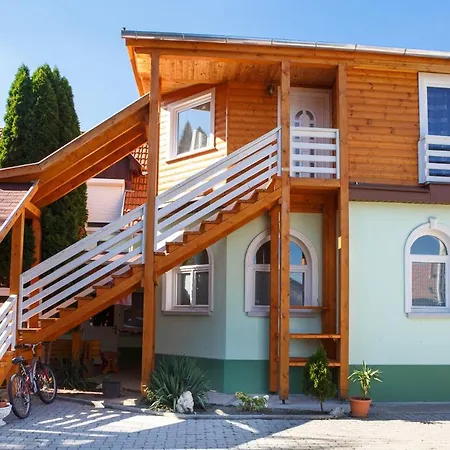 Penzion Tuende Szallas Bogács