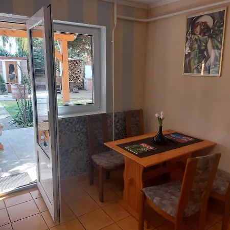 Tuende Szallas Guest house