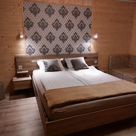 Tuende Szallas Guest house *